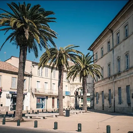 Apartment Le Sunlight - Superbe P3 Rue Menard Avec Garage Et Terrasse Nimes